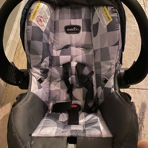 Infant car seat